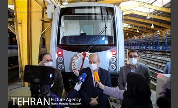 مراسم بهره برداری از 2 رام قطار جدید مترو 22