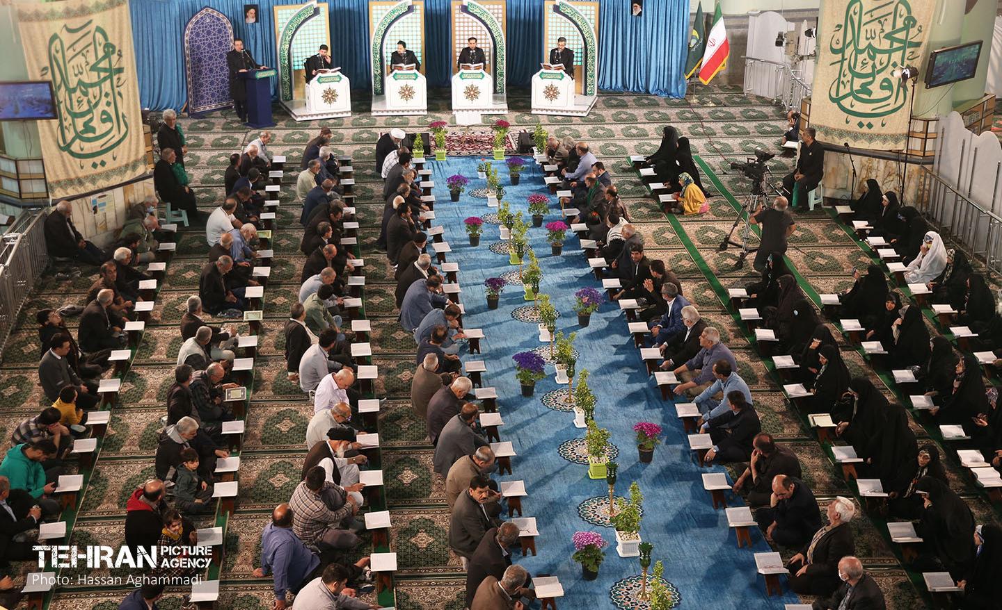 جزءخوانی قرآن کریم در حرم عبدالعظیم حسنی(ع) 30