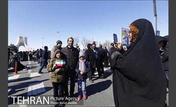 راهپیمایی یوم الله 22 بهمن 6