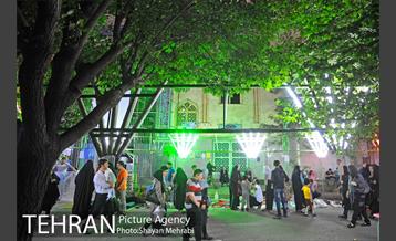 خیابان های تهران در شب میلاد امام زمان (عج) 13