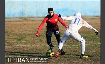 دیدار تیم های آذرخش تهران و ملوان بندر انزلی 17