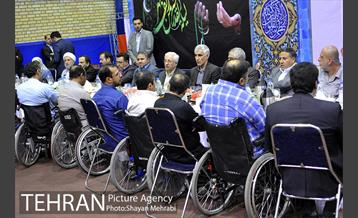 نشست شهردار تهران با جانبازان منطقه 8 پایتخت 13