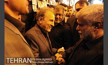 حضور شهردار تهران در مراسم عزاداری تاسوعای حسینی، بازار تهران 12