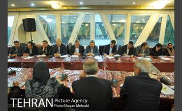 جلسه شهردار تهران با اعضای شورای شهر 4