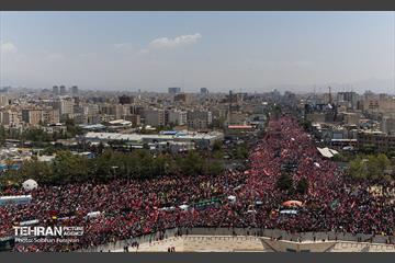 تشییع پیکر آقای شهید ایران - 3 7