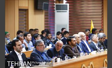 نشست شهردار تهران با جمعی از جانبازان دفاع مقدس ومدافعین حرم  11