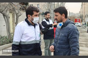 بازدید نمایندگان مجلس از نقاط آسیب دیده از جنگ در منطقه۴ 6