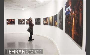 نمایشگاه عکس پرویز جاهد با عنوان وقتی شهر می خوابد 6