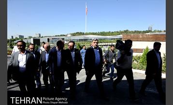 افتتاح دریاچه باغ هنر اراضی عباس آباد با حضور شهردار تهران 20