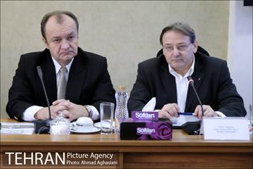 نشست کمیته خواهرخواندگی تهران و بوداپست 13