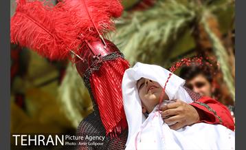 مراسم آتش زدن خیمه ها در ظهر عاشورا‎ 1