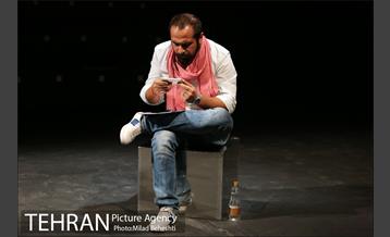 نمایشنامه خوانی میگی منو ببخشه؟‎ 6