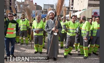 خدمات رسانی نیرو های خادم الحسین (ع) در کربلا 3