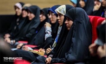 چهارمین جلسه از سلسه تورهای عکاسی انسان، کتاب، زندگی 21