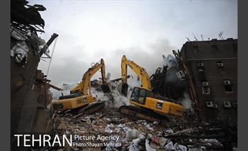 سومین روز عملیات امداد ونجات حادثه پلاسکو -4 24