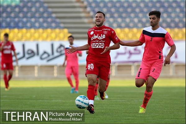 دیدار دوستانه تیم پرسپولیس و هف سمنان 12