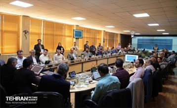 بازدید مدیرکل سرمایه انسانی از شرکت واحد اتوبوسرانی 10