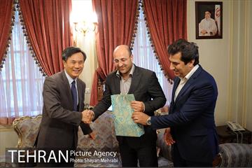 دیدار کیم سئونگ سفیر کره جنوبی با دکتر گیل آبادی 12