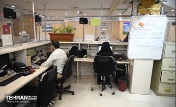 مرکز بهداشتی درمانی منطقه ۵ در لحظه افطار  2