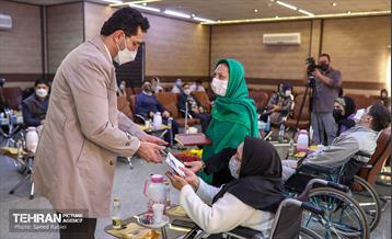 دیدار صمیمی شهروندان دارای معلولیت منطقه 5 با سیدمحمد آقامیری عضو شورا و احسان شریفی شهردار منطقه 5