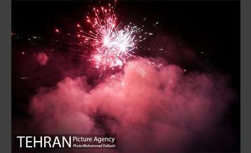 نورافشانی میدان ولیعصر(عج) در شب عید فطر 19