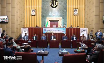 امضای تفاهم‌نامه همکاری میان شورای عالی استان‌ها و مجمع شهرداران کلان‌شهرهای ایران