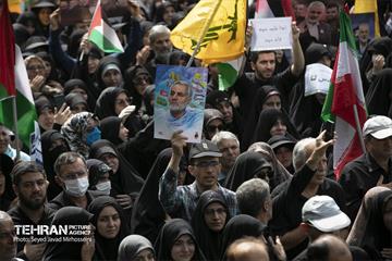 تشییع پیکر شهید اسماعیل هنیه در تهران - 3 24