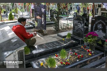 زیارت اهل قبور در آخرین پنجشنبه سال 1400