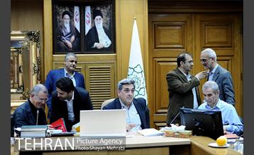 جلسه شورای ویژه معاونان با حضور شهردار تهران 42