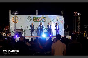 برج آزادی میزبان مسافران نوروزی 9