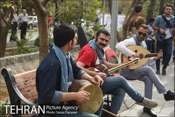 افتتاح نوروزگاه هنر در پیاده‌راه بلوار کشاورز 39