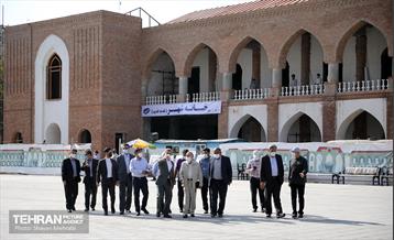 بازدید پیروز حناچی و مهدی چمران از پروژه خانه شهر(بلدیه قدیم) 6