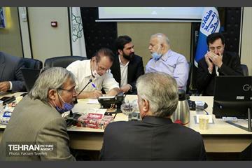 ملاقات مردمی حبیب کاشانی با شهروندان منطقه 5