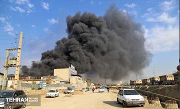 حریق در بازار آهن شادآباد 37