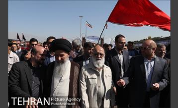 آیین افتاح نمایشگاه عطر سیب 8