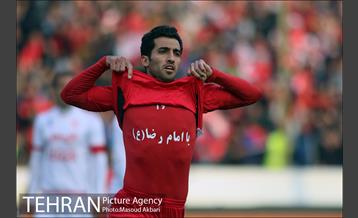 دیدار تیم های فوتبال پرسپولیس و تراکتور سازی