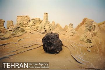 آسمان نما گنبد مینا 6