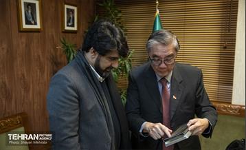 دیدار سخنگوی شهرداری تهران با سفیر سنگاپور 17