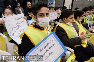 اجرای برنامه تاتر ترافیکی برای کودکان و دانش آموزان در مترو  راه آهن 29