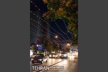 آذین بندی خیابان ولیعصر(عج) به مناسبت نیمه شعبان 15