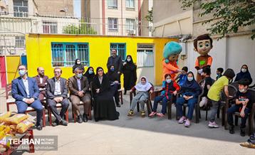 مراسم تقدیر از معلمان مدرسه کودکان اتیسم 4