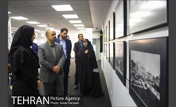 بازدید مدیرکل دفتر شهردار تهران از نمایشگاه دائمی نقشه 22