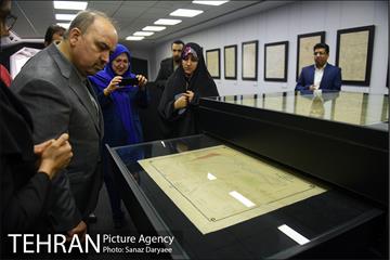 بازدید مدیرکل دفتر شهردار تهران از نمایشگاه دائمی نقشه 6