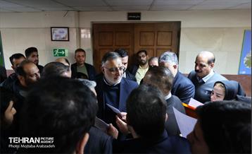 دیدار صمیمانه شهردار تهران با کارکنان شهرداری منطقه ۵