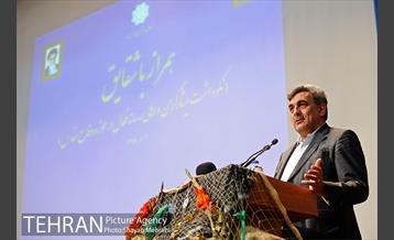 تجلیل از خبرنگاران و عکاسان عرصه دفاع مقدس با حضور شهردار تهران 27