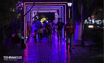 جشن نور و رنگ در بلوار کشاورز 13