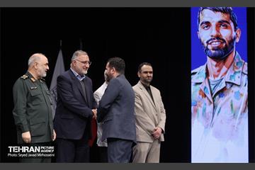 هفدهمین پاسداشت ادبیات جهاد و مقاومت 2