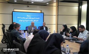 نشست خبری مدیر کل سلامت شهرداری تهران 12