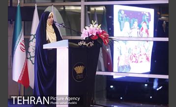 نشست شرکت کنندگان پنل های تخصصی حوزه زنان با مدیران شهری 3