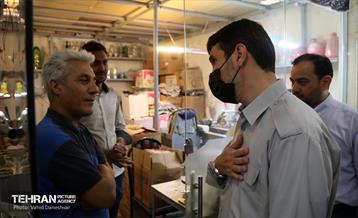 حضور رئیس کمیسیون شهرسازی شورای شهر تهران در منطقه ۱۷  16